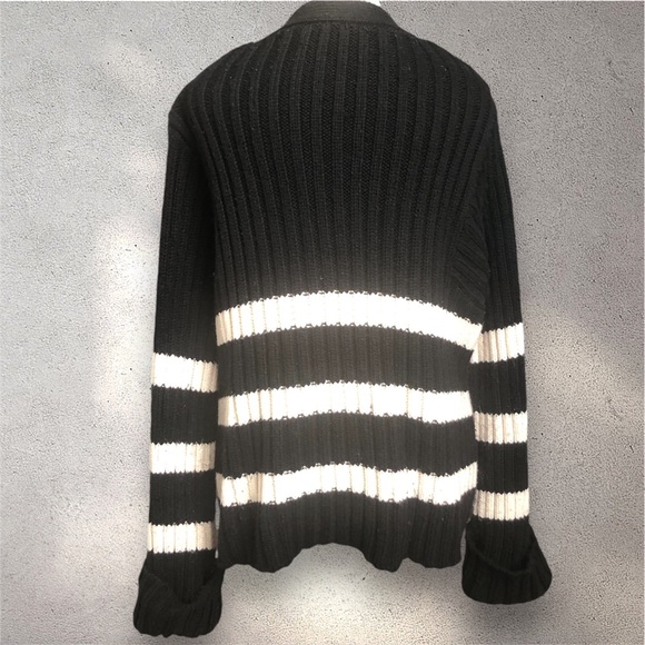 ▪️Zara v neck striped cardigan▪️ - Picture 5 of 9